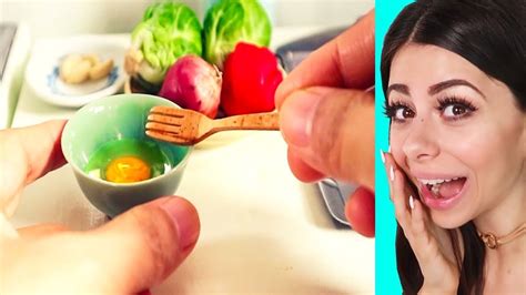 AzzyLand Video: FOOD SLIME .